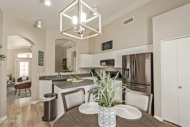 $10,000 | 3064 East Millbrae Lane, Gilbert, AZ 85234