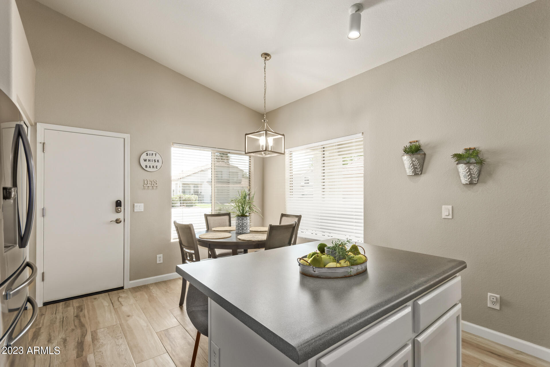 3064 East Millbrae Lane Gilbert, AZ 85234 - Photo 10 of 79 0011-12 - Millbrae