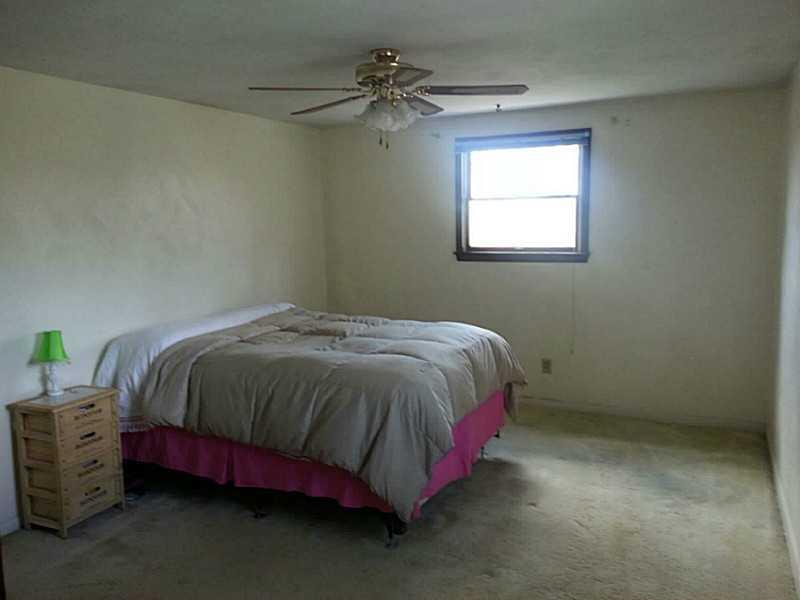 443 Manor Road Delmont, PA 15626 - Photo 17 of 25 Bedroom.