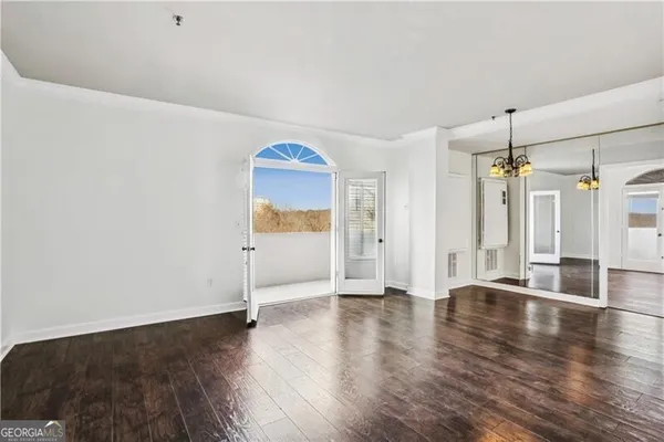$229,000 | 2161 Peachtree Street Northeast, Atlanta, GA 30309