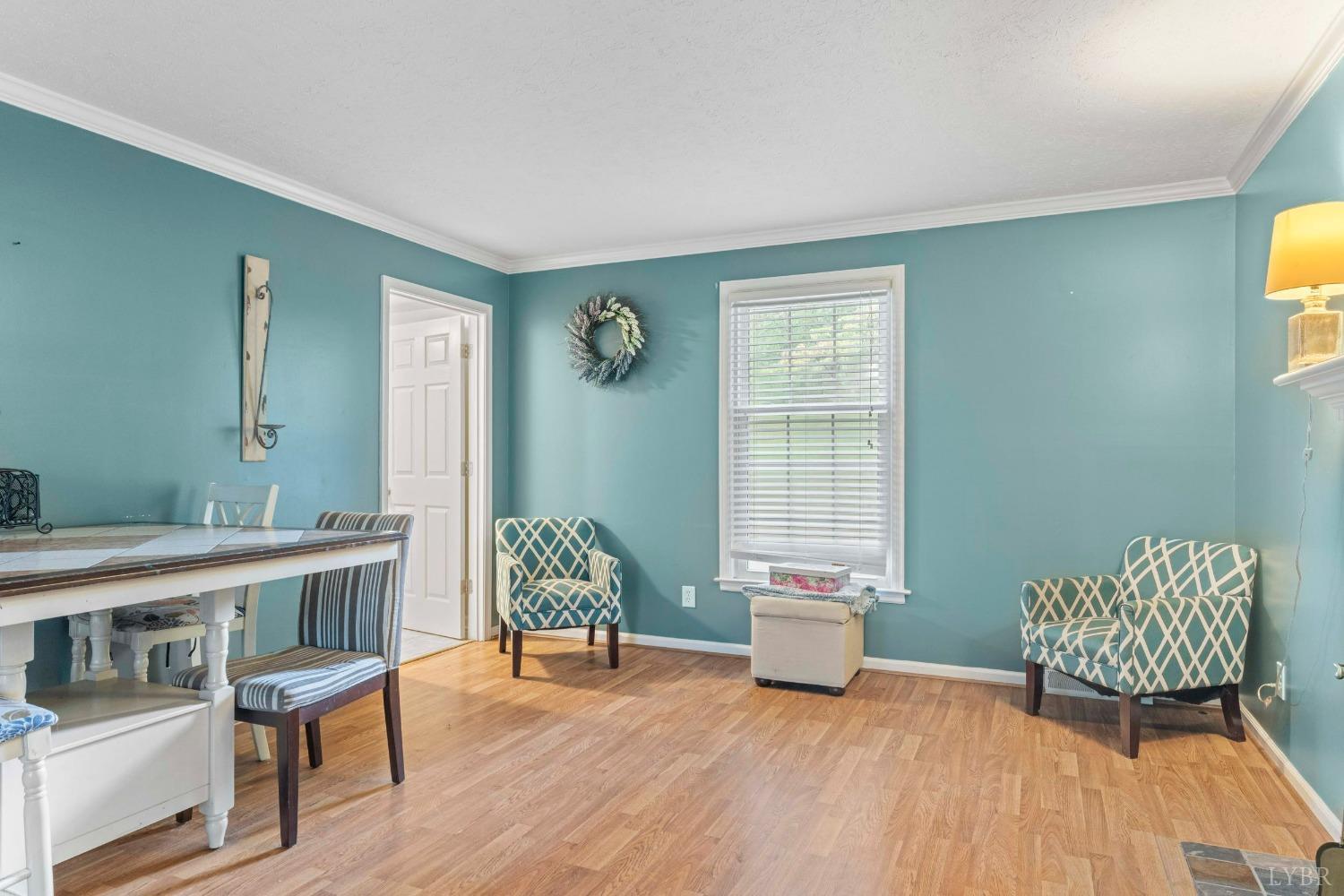 858 Farfields Drive Lynchburg, VA 24502 - Photo 28 of 61 a living room with furniture and wooden floor