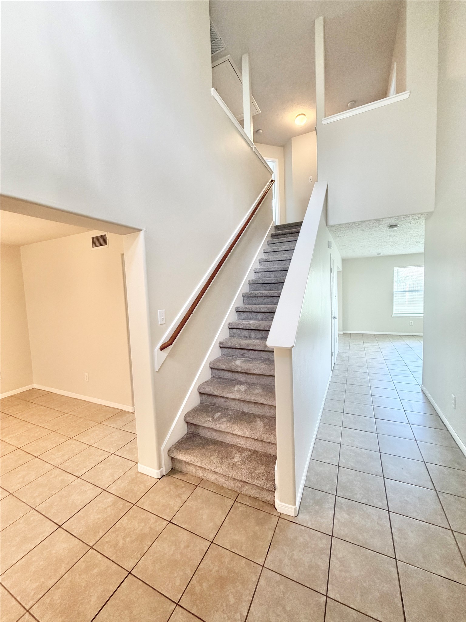 21734 Texian Court Spring, TX 77388 - Photo 2 of 18