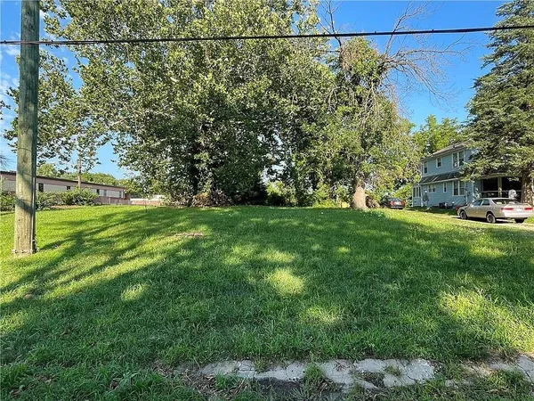 $23,000 | 3005 North 10th Street, Kansas City, KS 66101