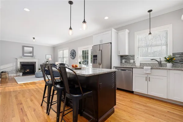 $1,150,000 | 147 Brigade Drive, North Kingstown, RI 02874