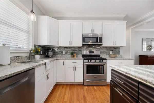 $1,150,000 | 147 Brigade Drive, North Kingstown, RI 02874