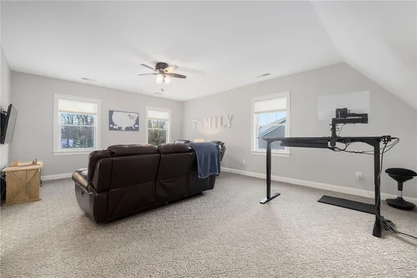 $1,150,000 | 147 Brigade Drive, North Kingstown, RI 02874