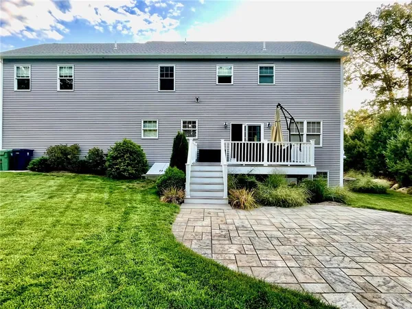 $1,150,000 | 147 Brigade Drive, North Kingstown, RI 02874