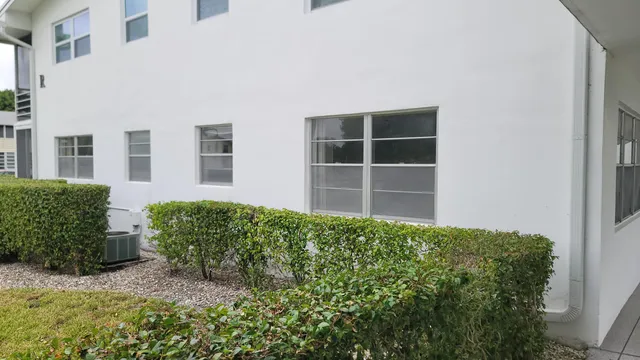 $74,900 | 405 Windsor R, West Palm Beach, FL 33417