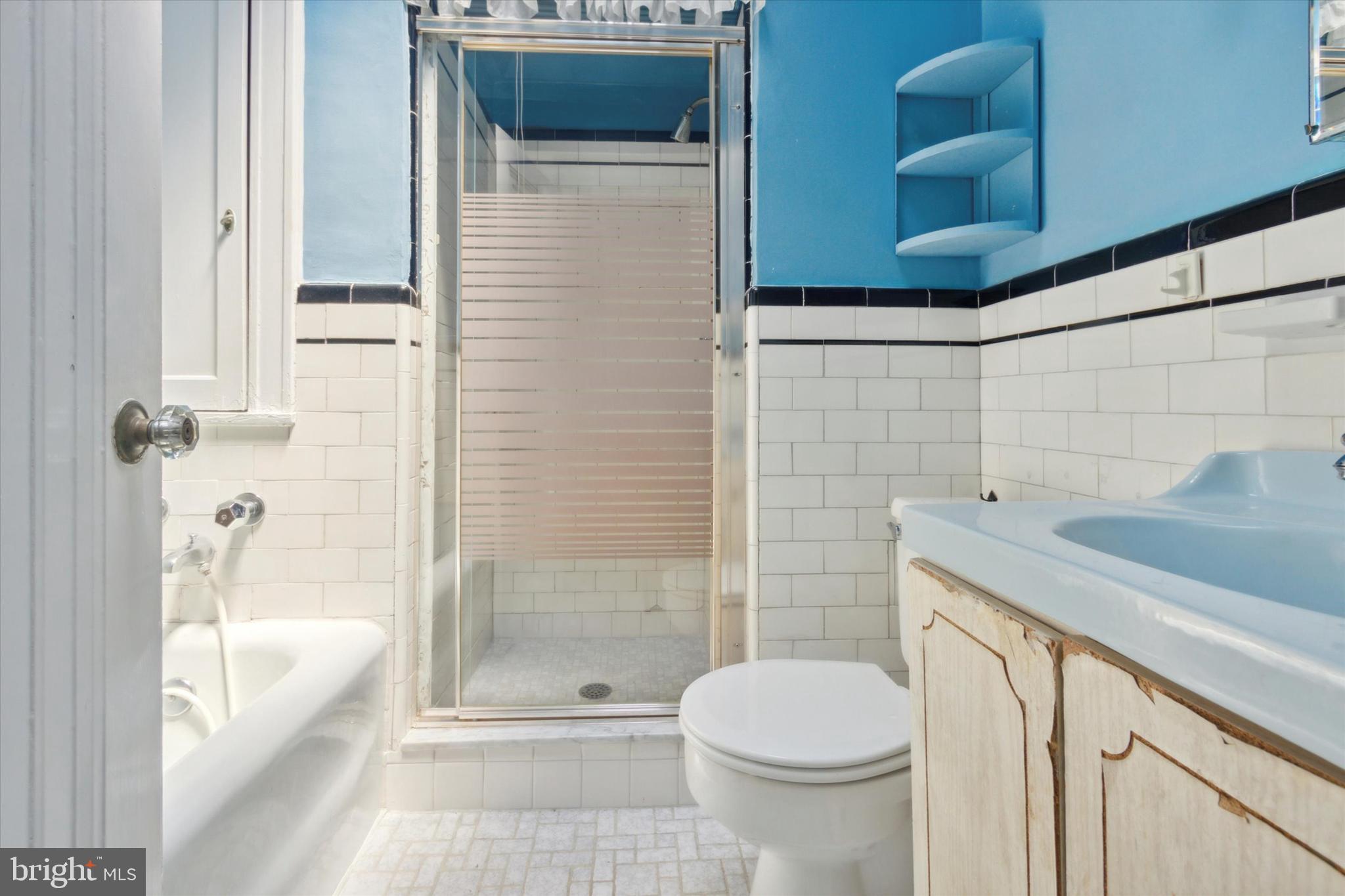 289 Copley Road Upper Darby, PA 19082 - Photo 14 of 15