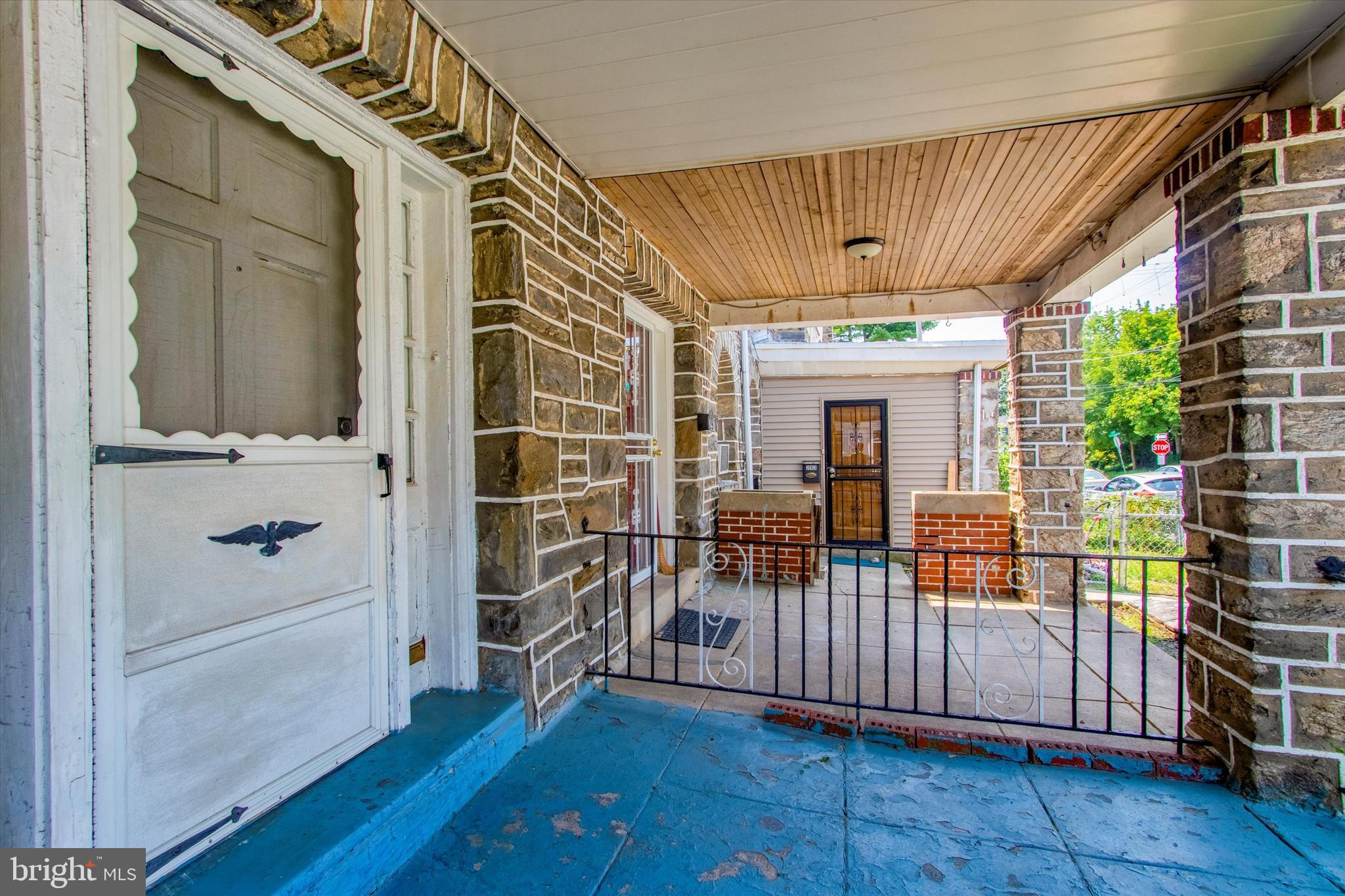 289 Copley Road Upper Darby, PA 19082 - Photo 2 of 15