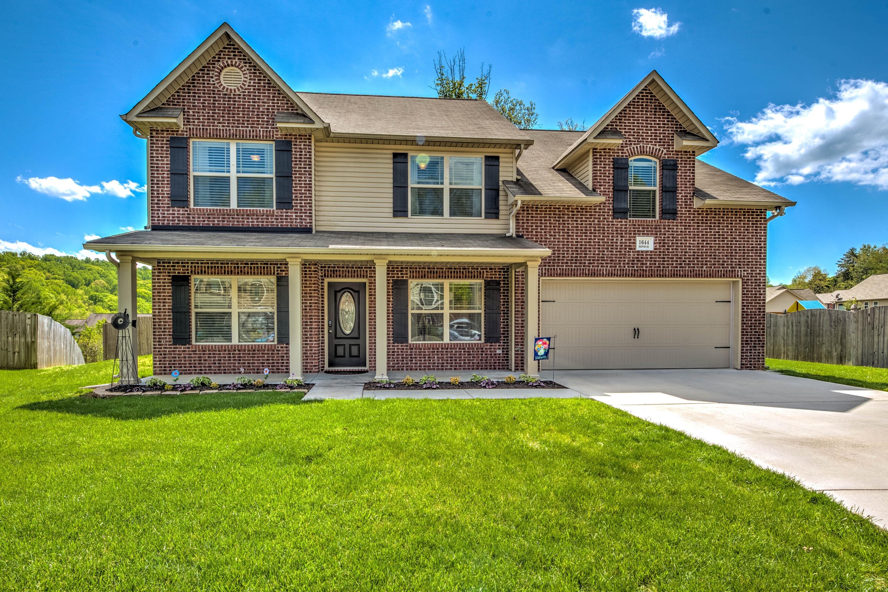 1644 Dempsey Road Knoxville, TN 37932 - Photo 1 of 32 Front Exterior