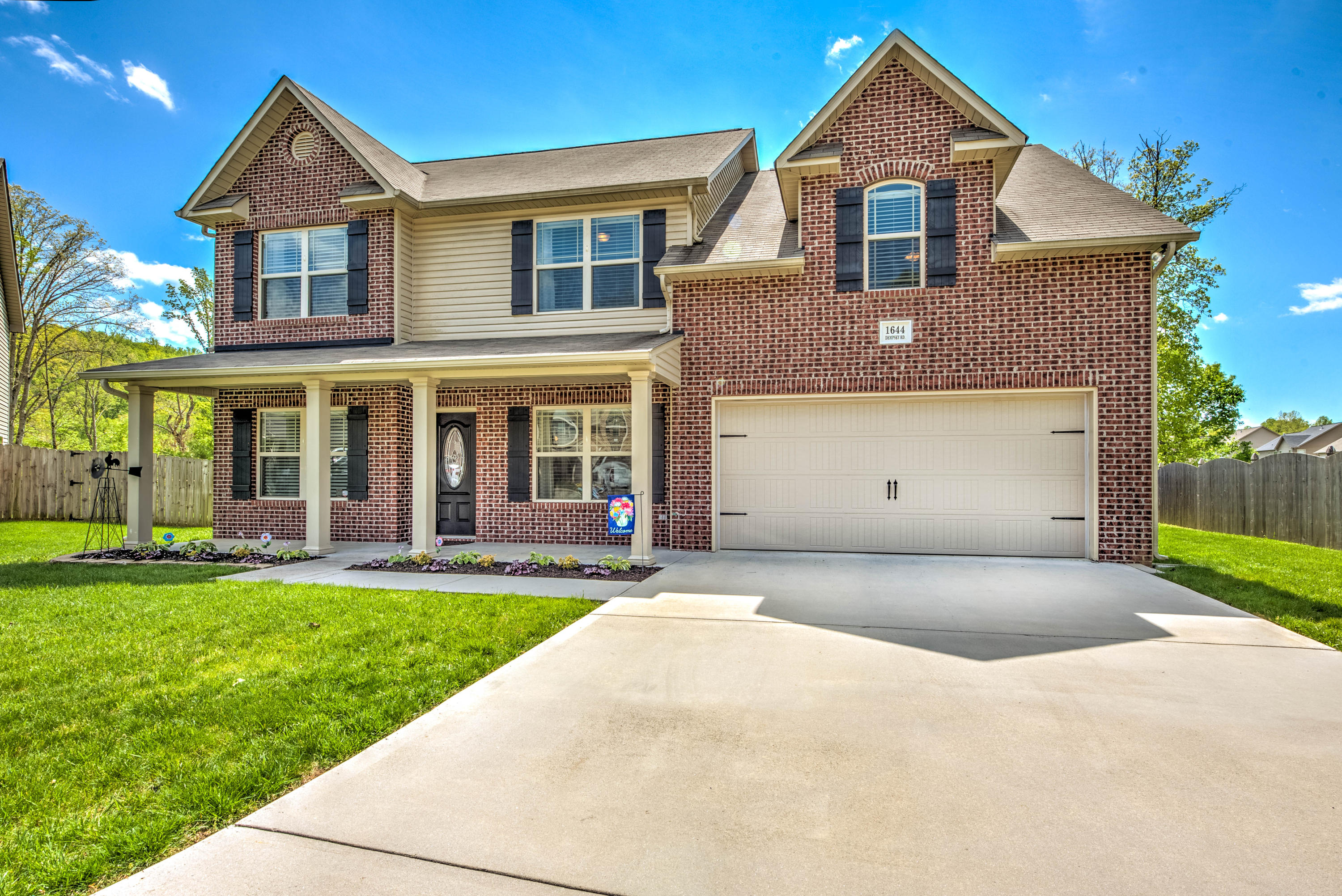 1644 Dempsey Road Knoxville, TN 37932 - Photo 2 of 32 Front Exterior