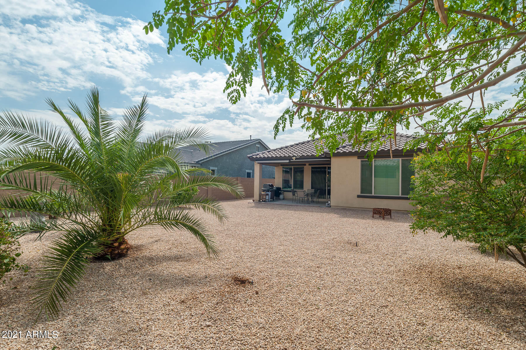 14384 West Bloomfield Road Surprise, AZ 85379 - Photo 24 of 27 privacy and space