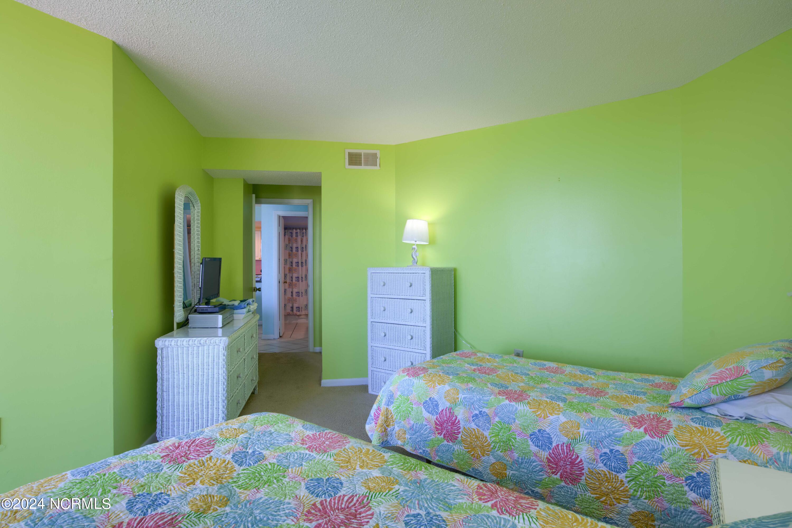 2000 New River Inlet Road, Unit 2312 North Topsail Beach, NC 28460 - Photo 22 of 24 2312 St. Regis - Interiors - Edited_18