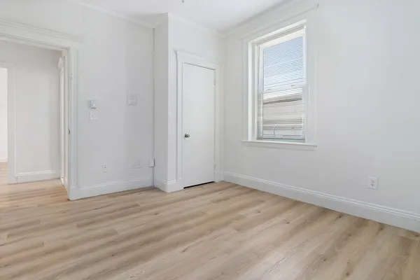 $2,700 | 8 Kenwood Street, Unit 6, Boston, MA 02124