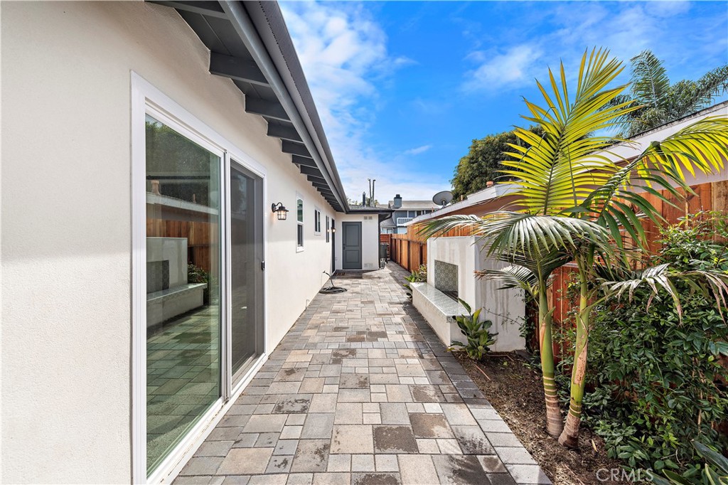 130 West Mariposa San Clemente, CA 92672 - Photo 26 of 43 a bathroom with a sink and mirror