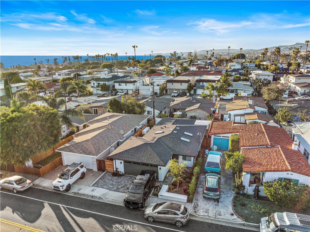 130 West Mariposa San Clemente, CA 92672 - Photo 36 of 43 an aerial view of residential houses with city view