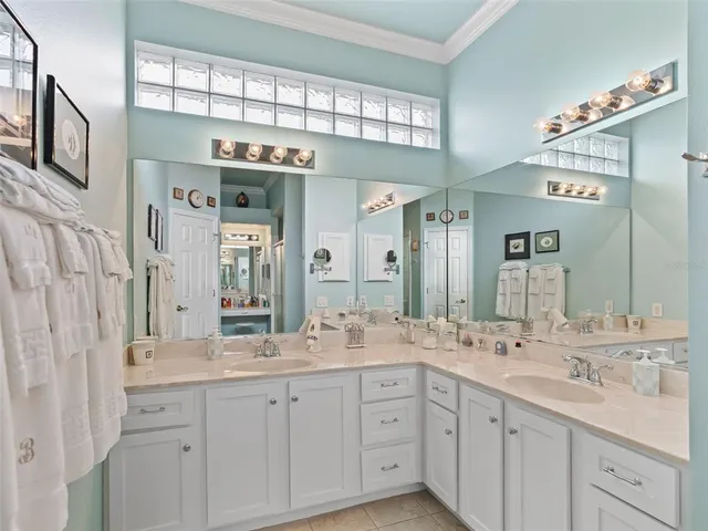 $725,000 | 1833 Madero Drive, The Villages, FL 32159