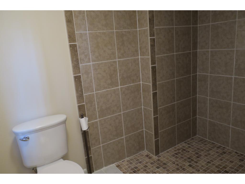5 Anns Lane Exeter, NH 03833 - Photo 14 of 17 Gallery Image 14