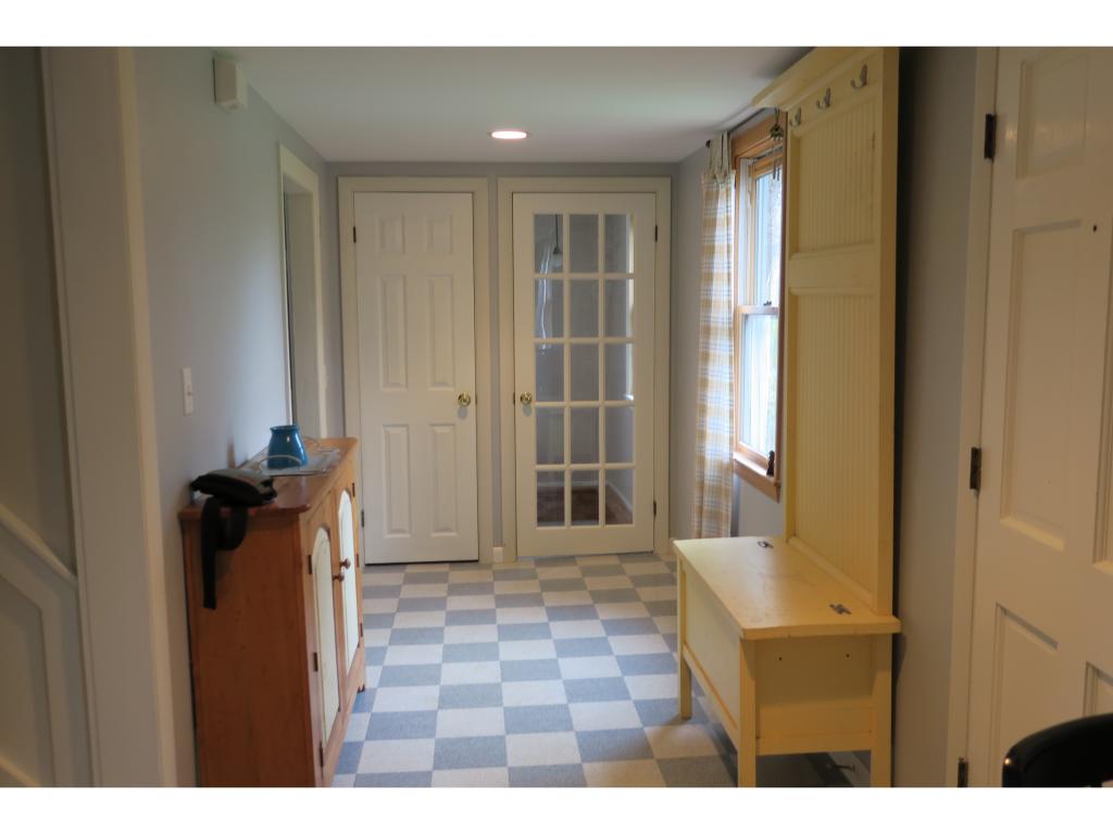 5 Anns Lane Exeter, NH 03833 - Photo 5 of 17 Gallery Image 5