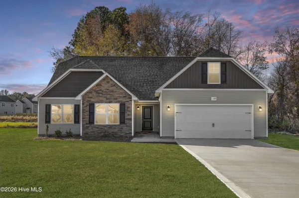 $326,900 | 309 Cotton Hl Place, Unit LOT 91, Hubert, NC 28539