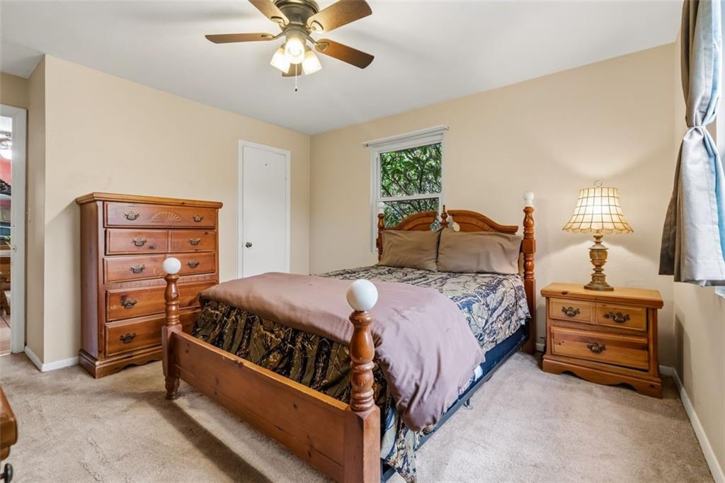 4016 Gibsonia Road Gibsonia, PA 15044 - Photo 16 of 27 Gallery Image 16
