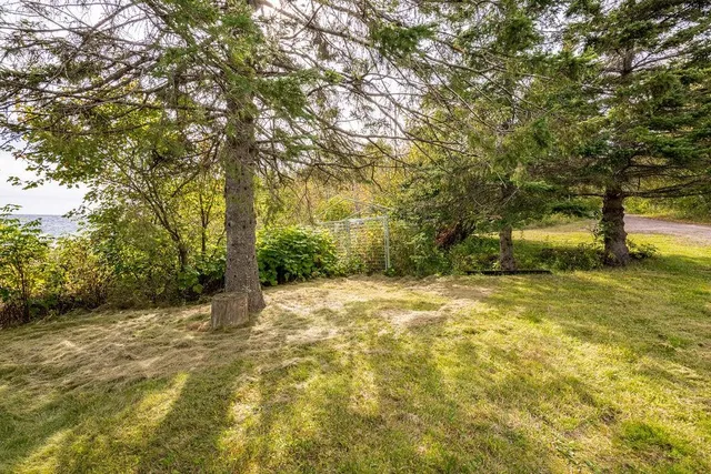 $950,000 | 4346 Highway 61, Two Harbors, MN 55616