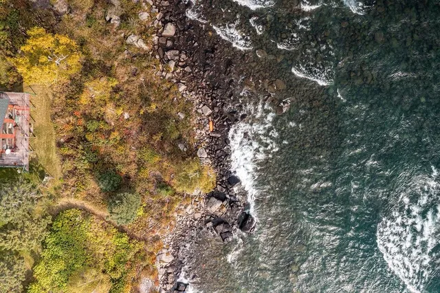 $950,000 | 4346 Highway 61, Two Harbors, MN 55616