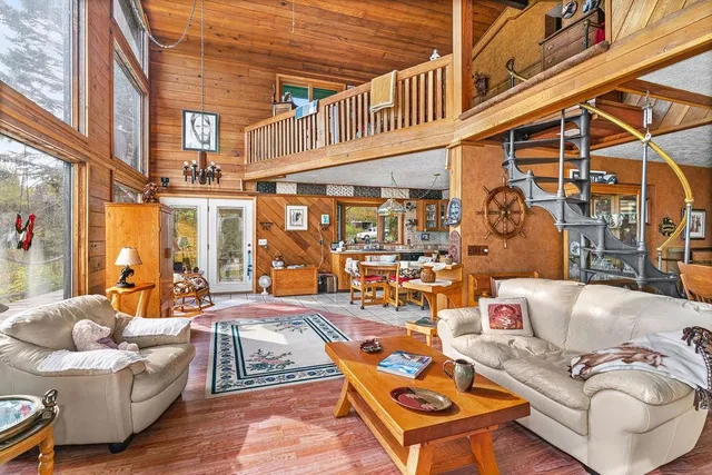 $950,000 | 4346 Highway 61, Two Harbors, MN 55616