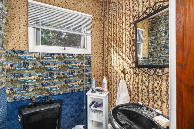 $950,000 | 4346 Highway 61, Two Harbors, MN 55616