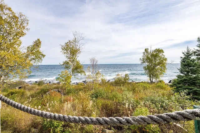 $950,000 | 4346 Highway 61, Two Harbors, MN 55616