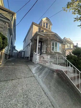$1,049,000 | 73-32 53rd Road | Maspeth
