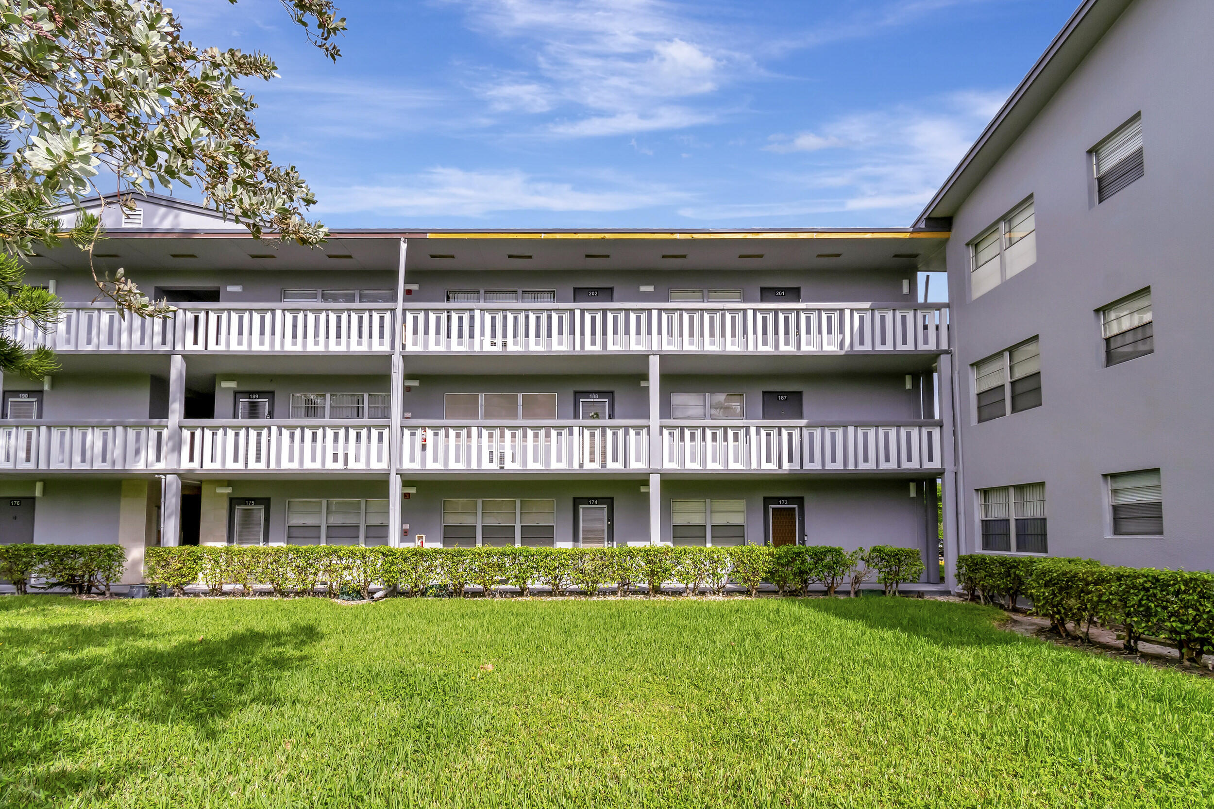 188 Suffolk F Boca Raton, FL 33434 - Photo 38 of 43 38_dsc_6078