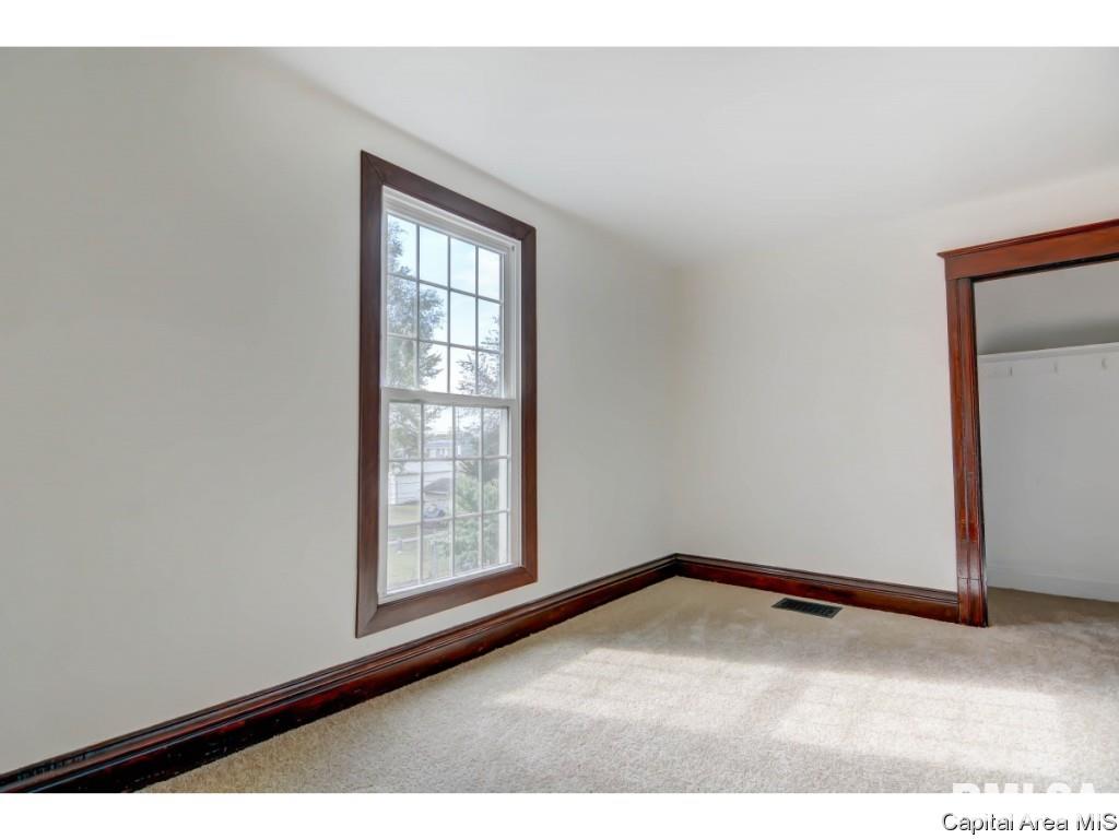 709 South 12th Street Springfield, IL 62703 - Photo 18 of 25