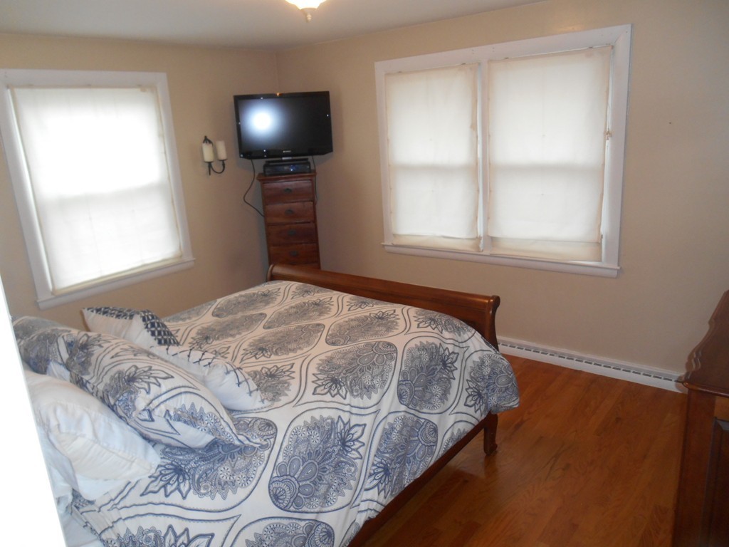 224 Colonial Road Lawrence, MA 01843 - Photo 12 of 15 Gallery Image 12