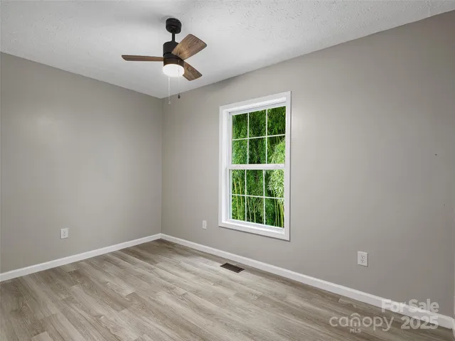 $319,000 | 19 Cedar Street, Canton, NC 28716