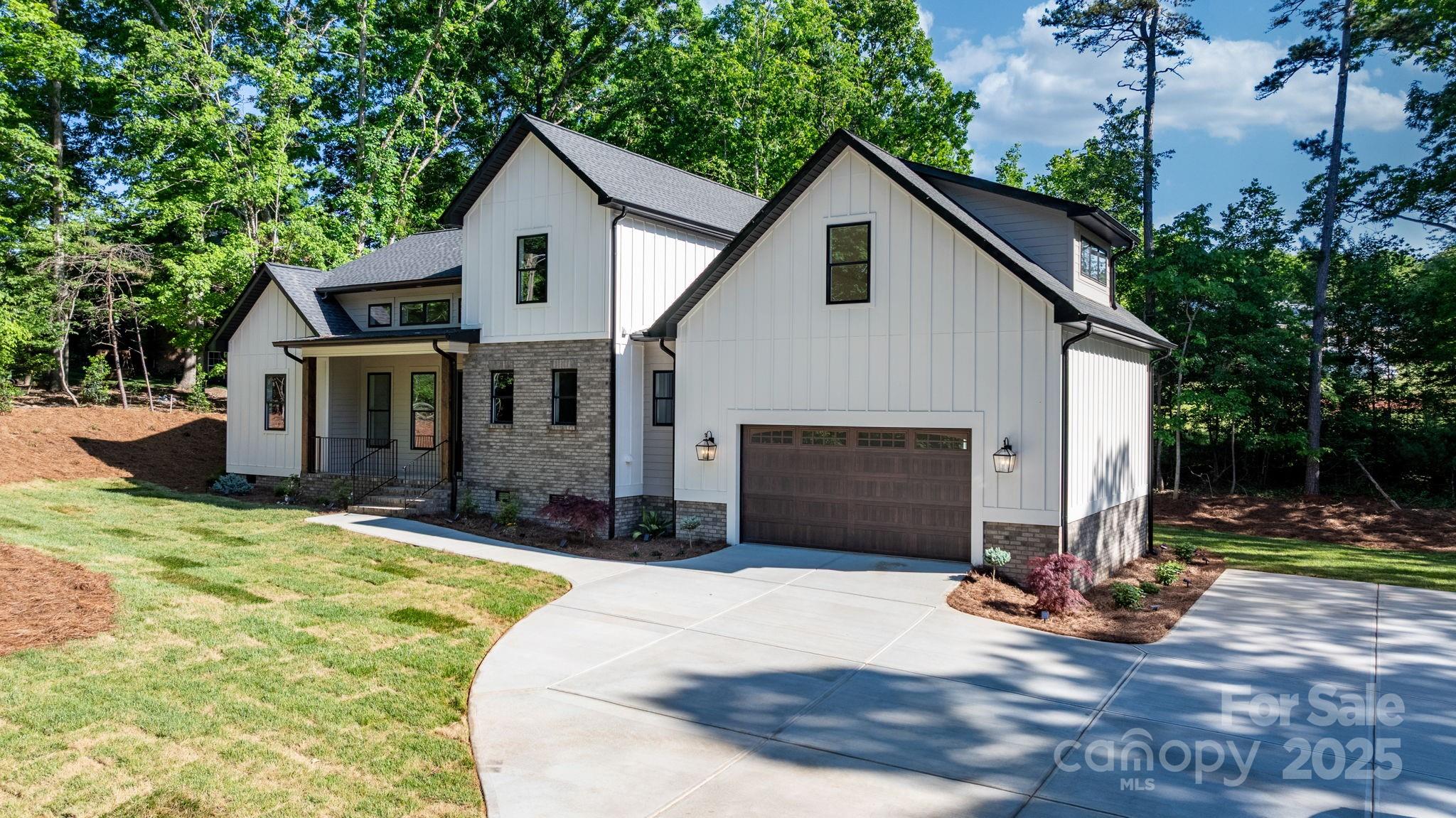 111 Greens Road Granite Falls, NC 28630 - Photo 3 of 38 Gallery Image 3