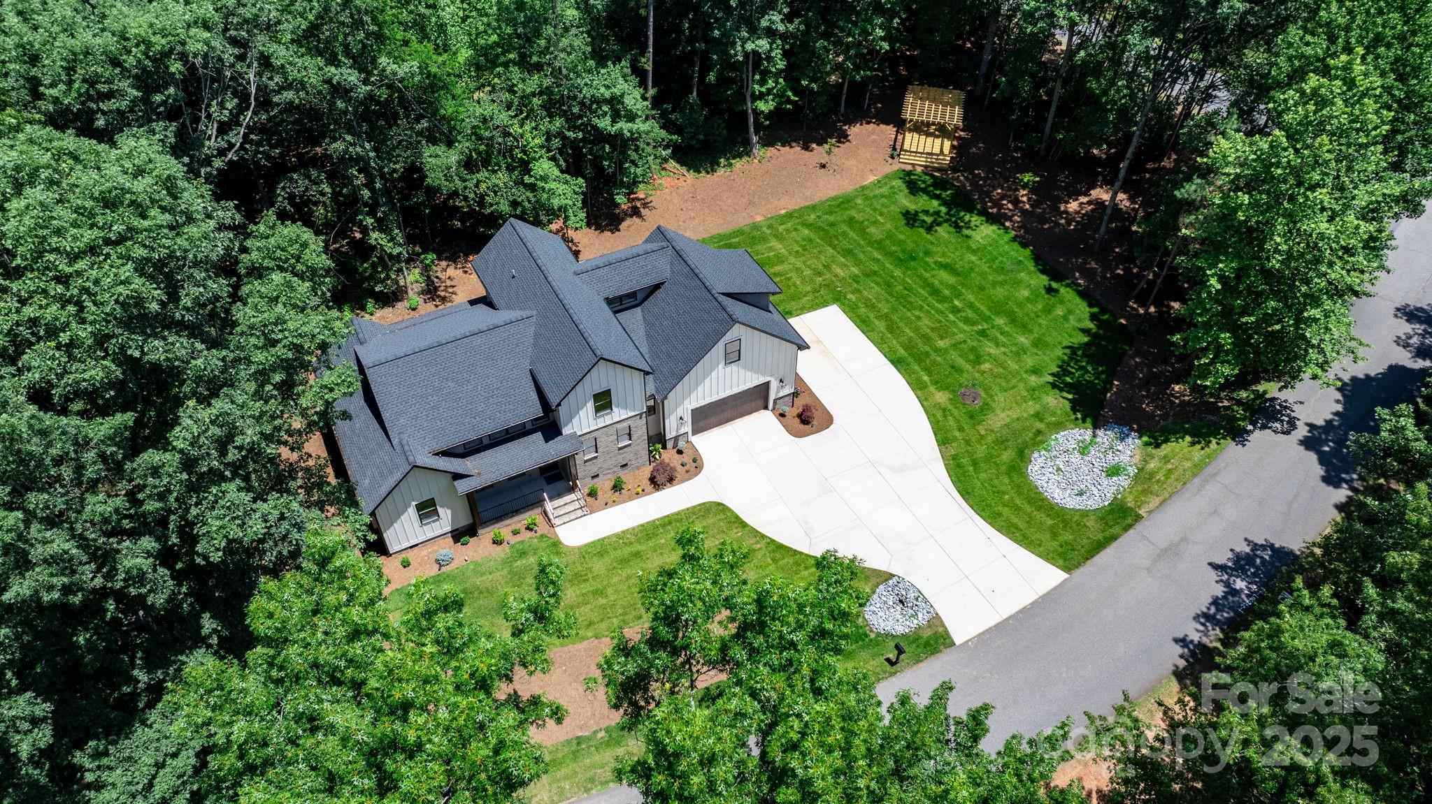 111 Greens Road Granite Falls, NC 28630 - Photo 36 of 38 Gallery Image 36