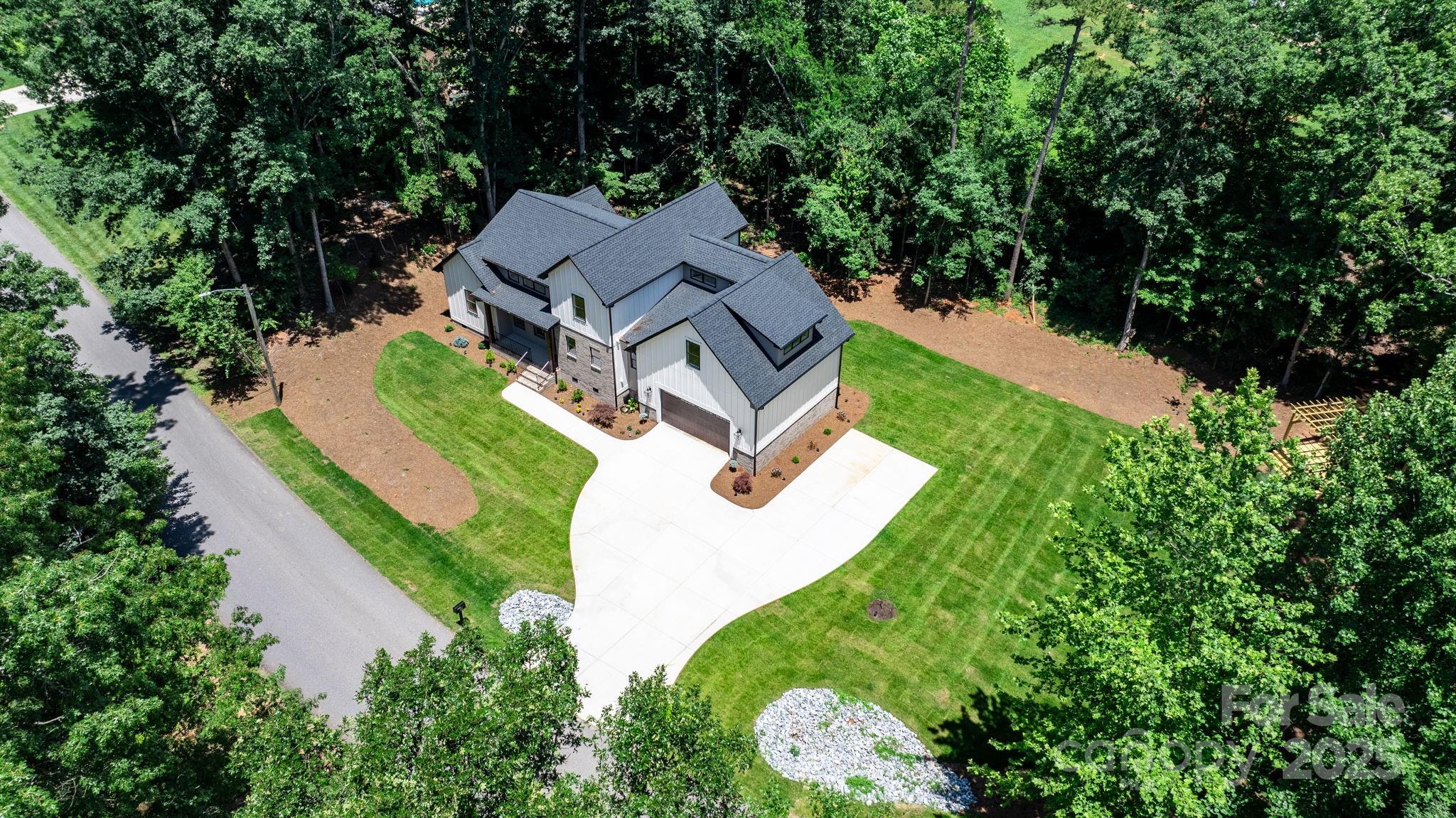 111 Greens Road Granite Falls, NC 28630 - Photo 37 of 38 Gallery Image 37