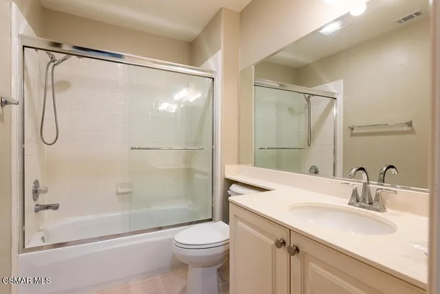 $5,500 | 4928 Lazio Way, Oak Park, CA 91377