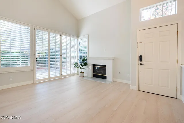 $5,500 | 4928 Lazio Way, Oak Park, CA 91377