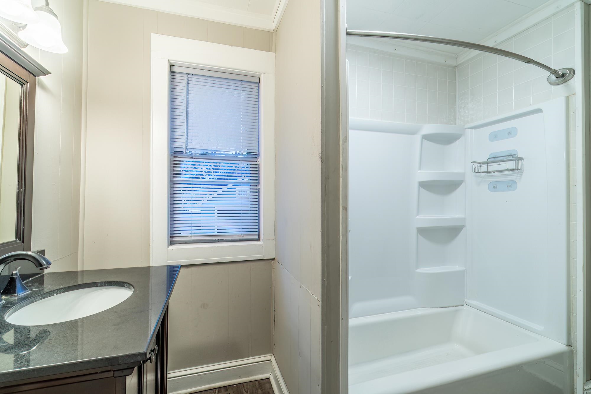 3124 Broadway Fort Wayne, IN 46807 - Photo 12 of 26