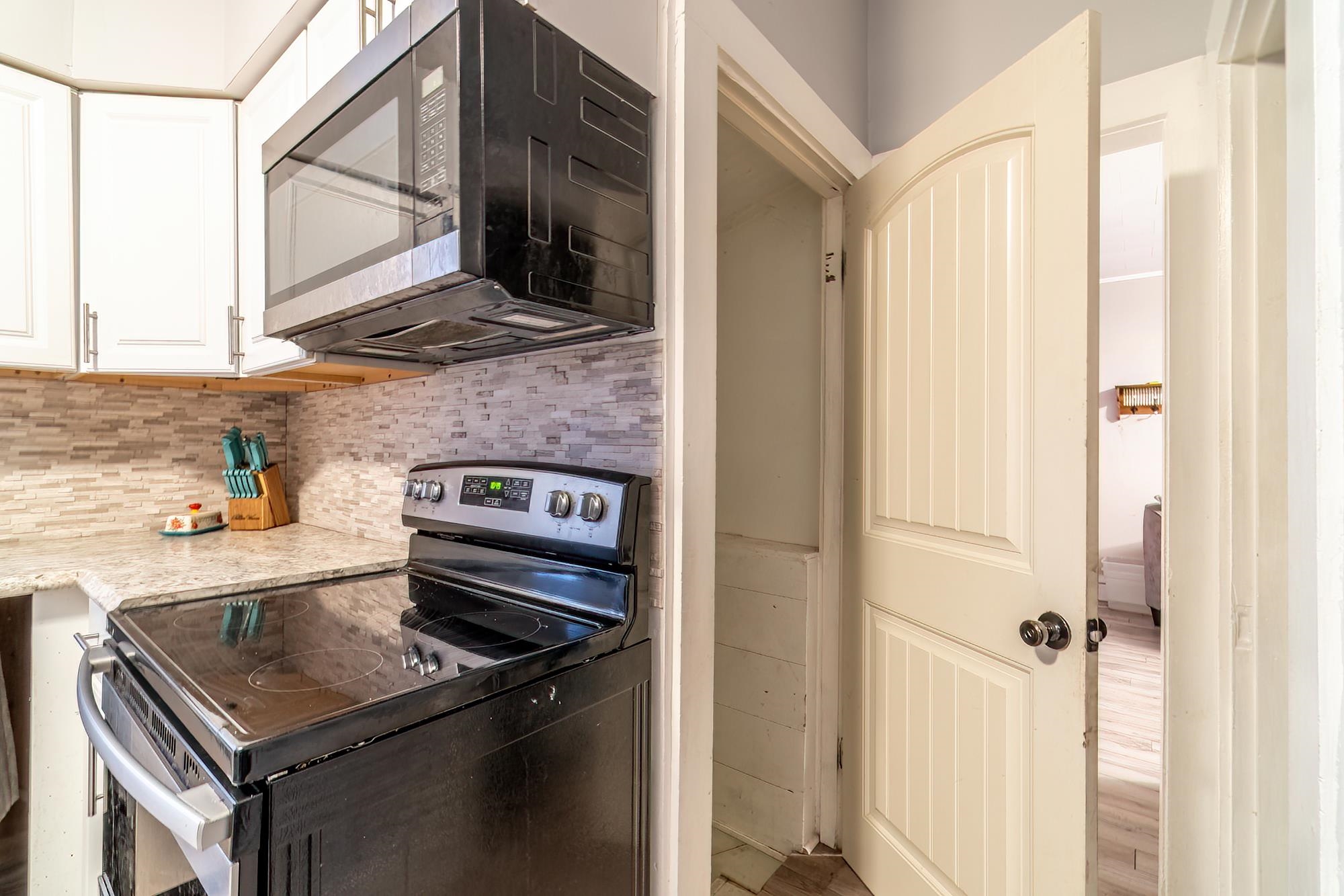 3124 Broadway Fort Wayne, IN 46807 - Photo 9 of 26