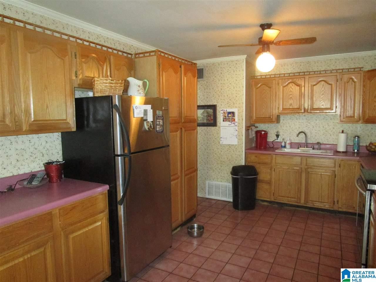 2129 Chapel Hill Road Birmingham, AL 35216 - Photo 8 of 25