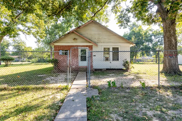 $145,000 | 9010 Wheatley Street, Houston, TX 77088