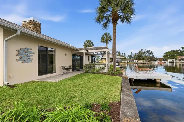 $1,200,000 | 66 North Canal Drive, Palm Harbor, FL 34684