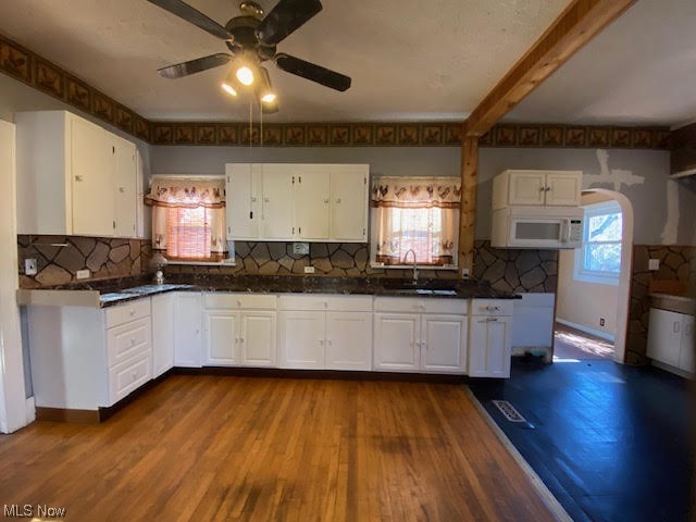 3311 Risher Road Southwest Warren, OH 44481 - Photo 2 of 32