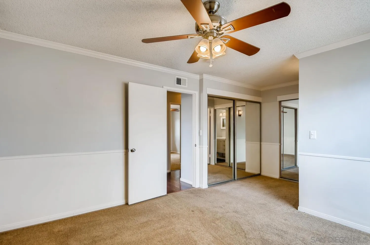 9340 Oakbourne Road Santee, CA 92071 - Photo 17 of 26 wooden floor in an empty room