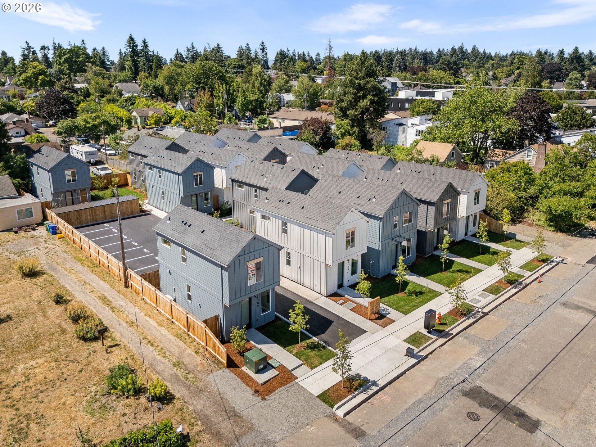 4364 Northeast Going Street Portland, OR 97218 - Photo 16 of 18