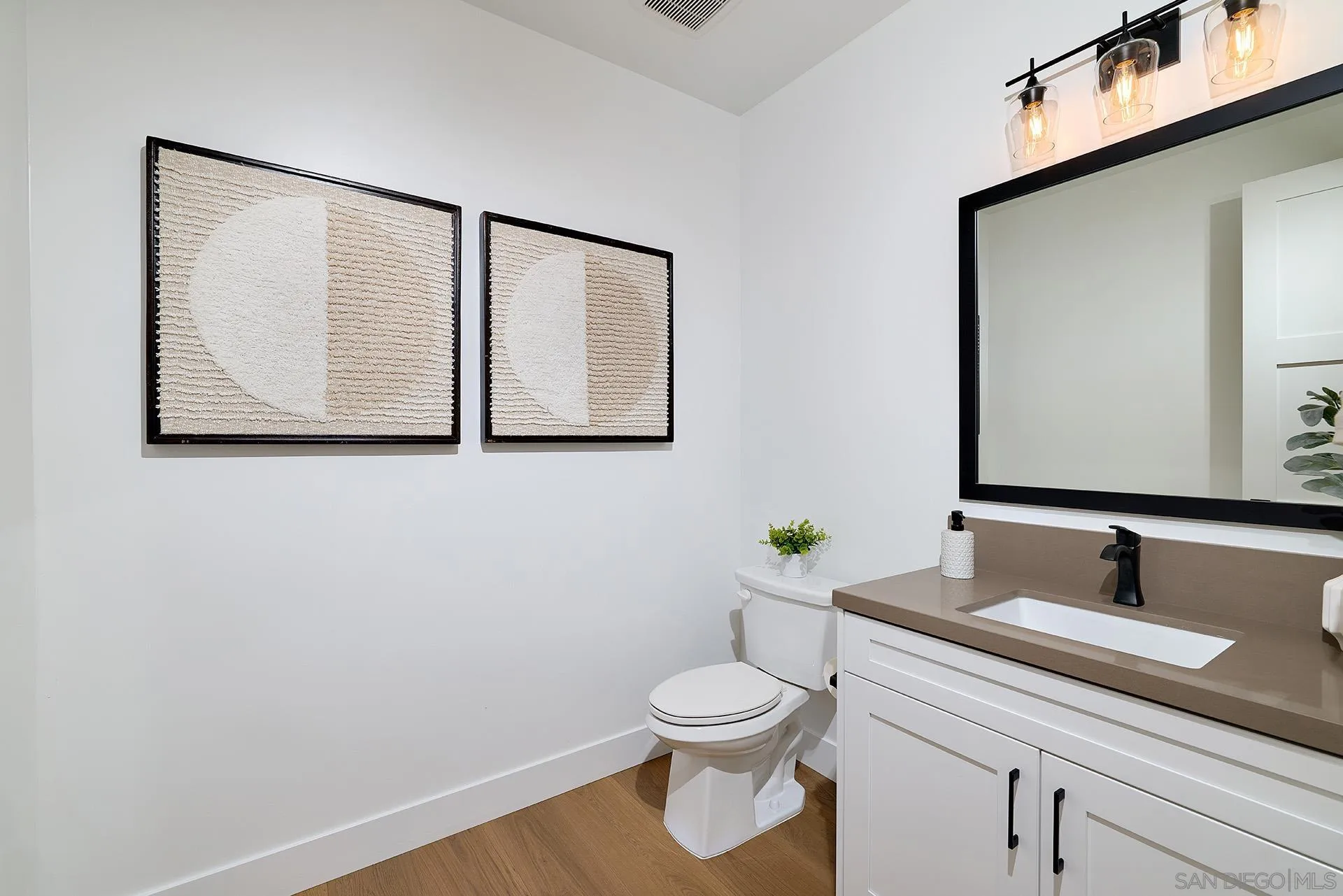 39301 Corte Venture Temecula, CA 92592 - Photo 27 of 37